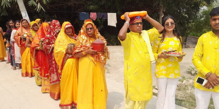 बिशुनपुरा में श्रीमद् भागवत कथा ज्ञान यज्ञ का शुभारंभ, कलश यात्रा के साथ शुरू हुआ आध्यात्मिक महायज्ञ