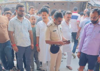 सड़क दुघर्टना में घायल प्रधानाध्यापक की इलाज दौरान मौत