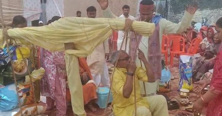 बिशुनपुरा में श्रीमद् भागवत कथा ज्ञान यज्ञ के बाद तुला दान एवं सेजिया दान सम्पन्न