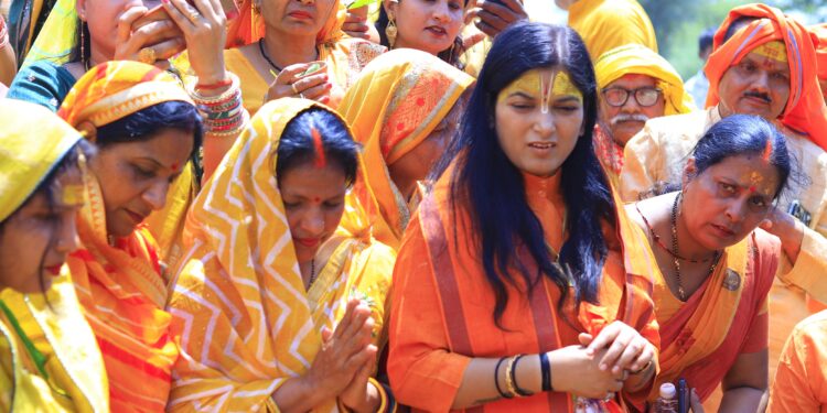 सत्य को स्वीकार करने का साहस रखे समाज : पूज्या शीघ्रता त्रिपाठी