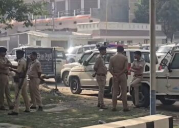 गोपालगंज में भूमाफियाओं पर अब तक का सबसे बड़ा प्रहार: विधायक समेत कई पर FIR, 50 गाड़ियों के साथ ताबड़तोड़ छापेमारी