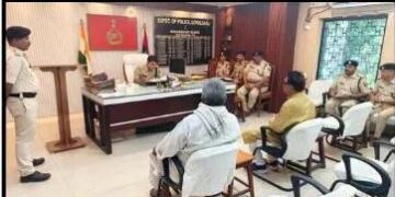 गोपालगंज: पुलिस अधीक्षक ने सुनीं जनसमस्याएं, त्वरित निष्पादन के लिए अधिकारियों को दिए निर्देश।