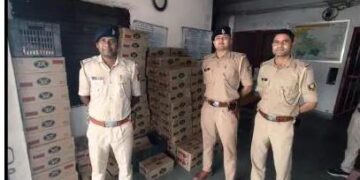 गोपालगंज: कुचायकोट पुलिस की बड़ी कार्रवाई, 1071 लीटर देसी शराब के साथ बोलेरो जब्त।