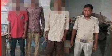 गोपालगंज पुलिस की बड़ी कामयाबी: मांझागढ़ में मोटर चोरी मामले का महज़ 24 घंटे में खुलासा, 3 आरोपी गिरफ्तार।