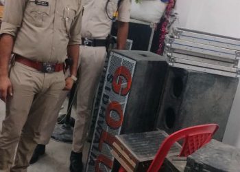मुहर्रम को लेकर गोपालगंज पुलिस की बड़ी कार्रवाई, 65 डीजे और 12 लाउडस्पीकर जब्त
