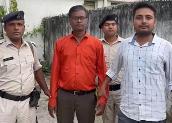50, हजार रिश्वत लेते प्रधानाध्यापक गिरफ्तार, निगरानी टीम ने रंगे हाथ पकड़ा