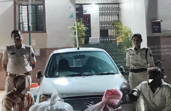 सक्रिय पुलिसिंग के तहत सारण पुलिस की बड़ी कार्रवाई, हरिहरनाथ थानान्तर्गत 46.34 किलोग्राम गांजा के साथ 02 तस्कर को किया गया गिरफ्तार।
