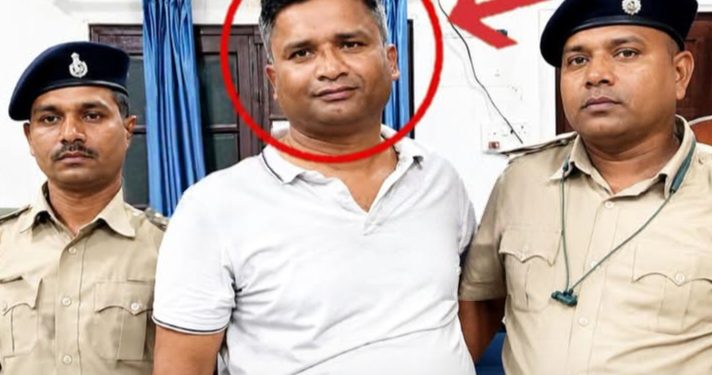 पटना में एरियल भुगतान के बदले ₹20,000 घूस लेते शिक्षा विभाग के अंदर सेक्रेटरी गिरफ्तार