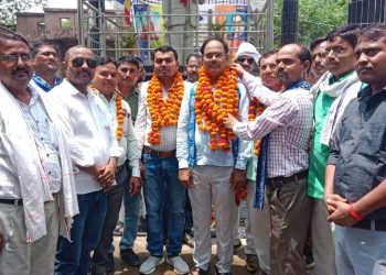 गुलाब वर्मा बने बसपा के नए जिलाध्यक्ष, अंबेडकर पार्क में बाबा साहेब को दी पुष्पांजलि