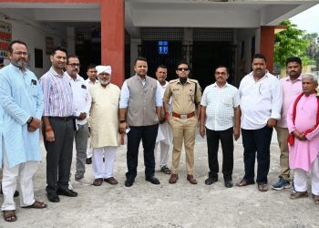ईवीएम-वीवीपैट वेयरहाउस की सुरक्षा का डीएम-एसपी ने किया संयुक्त निरीक्षण, त्रिस्तरीय सुरक्षा व्यवस्था परखी