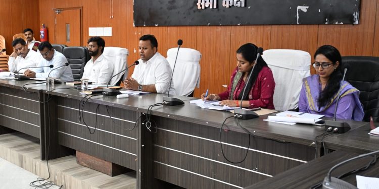 जिला टास्क फोर्स की समीक्षा बैठक में खरीफ एमएसपी धान अधिप्राप्ति की प्रखंडवार समीक्षा, पारदर्शी एवं किसान हितैषी व्यवस्था पर दिया जोर।