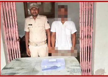 उचकागांव थाना पुलिस की त्वरित कार्रवाई, हत्या की योजना में इस्तेमाल होने वाला हथियार बरामद, एक आरोपी गिरफ्तार