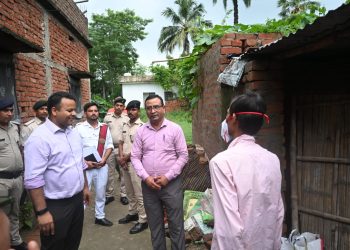 सदर प्रखंड में टीबी मरीजों के घर पहुंचकर वितरित की पौष्टिक आहार किट, समाज से ‘निक्षय मित्र’ बनकर सहयोग की अपील