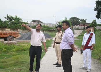 तटबंध पूरी तरह सुरक्षित, अधिकारियों को 24×7 निगरानी और आपदा प्रबंधन संसाधन हर समय तैयार रखने के निर्देश