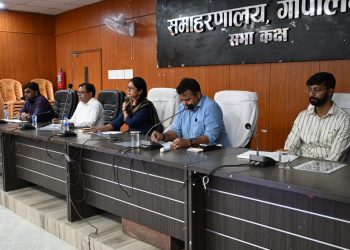 डीएम समीर सौरभ की अध्यक्षता में इनवेस्टर मीट एवं सिंगल विंडो क्लियरेंस कमेटी की बैठक, करीब 150 युवाओं के लिए रोजगार सृजन की संभावना