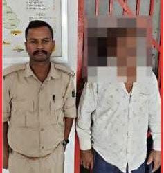 विशेष वाहन जांच अभियान के दौरान पुलिस ने गुप्त सूचना के आधार पर की कार्रवाई, पश्चिम चंपारण निवासी आरोपी गिरफ्तार