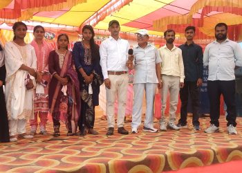 धनौती के यूनिक इंटरनेशनल स्कूल परिसर में मनाया गया स्वतंत्रता दिवस समारोह