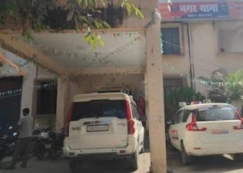 गोपालगंज में NIA की रेड, साइबर फ्रॉड केस में तलाशी! 6 लैपटॉप जब्त
