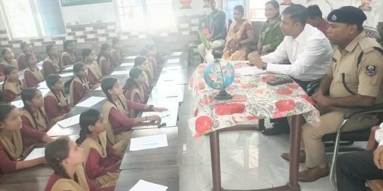 विद्यार्थी सहयोग शिविर बना समस्याओं के समाधान का प्रभावी मंच, 18 आवेदन प्राप्त