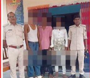हत्या के प्रयास के मामलों में फूलवरिया पुलिस की बड़ी कार्रवाई, तीन प्राथमिक अभियुक्त गिरफ्तार
